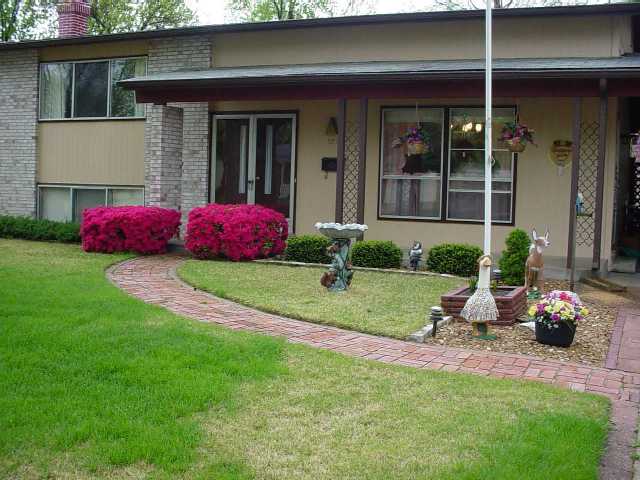 Spring 2003 Photo 1