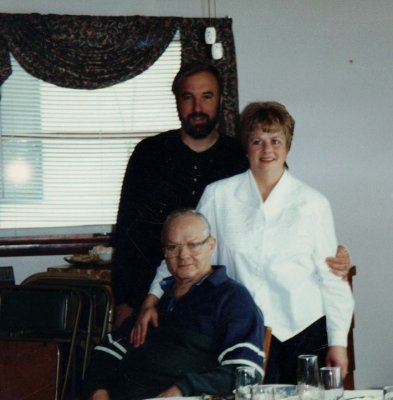 1993 Robert Patterson with Carl & Laura (Patterson) Tindle.jpg