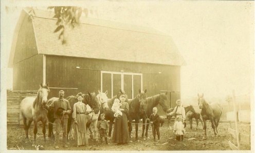 1908 Fred Norman Randall family.jpg