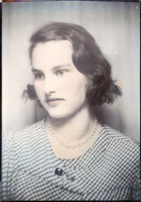 1930-10-21 Katherine Marie 'Kay' (Patterson) Randall.jpg