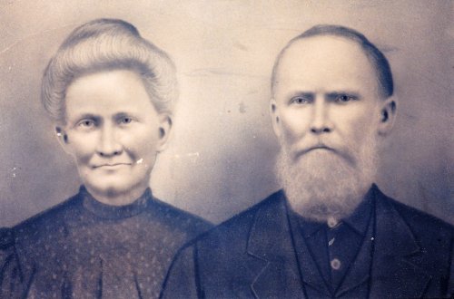 Maria Huldah (Palmer) & Edgar Norman Randall.jpg